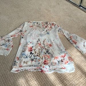 WHBM flowy top